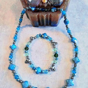 Turquoise 16"Beaded Necklace. Delicate Turquoise Choker.  Gemstone Layering Necklace. Turquoise Necklace with silver spacers ~Gift for Her