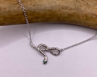 Collana da uomo, collana con ciondolo a forma di serpente in argento, catena in acciaio inossidabile, ciondolo da uomo con ciondolo a forma di animale, stile boho streetwear - di Twistedpendant