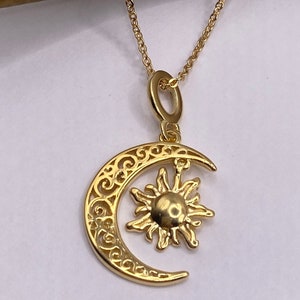 Vintage Gold Muslim Moon Crescent Star of Islam on Chain Necklace |9k GF