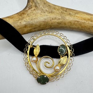 Vintage Green Jade Pearl Brooch Pin Gold Filled with Velvet Choker - Small Lucky Design