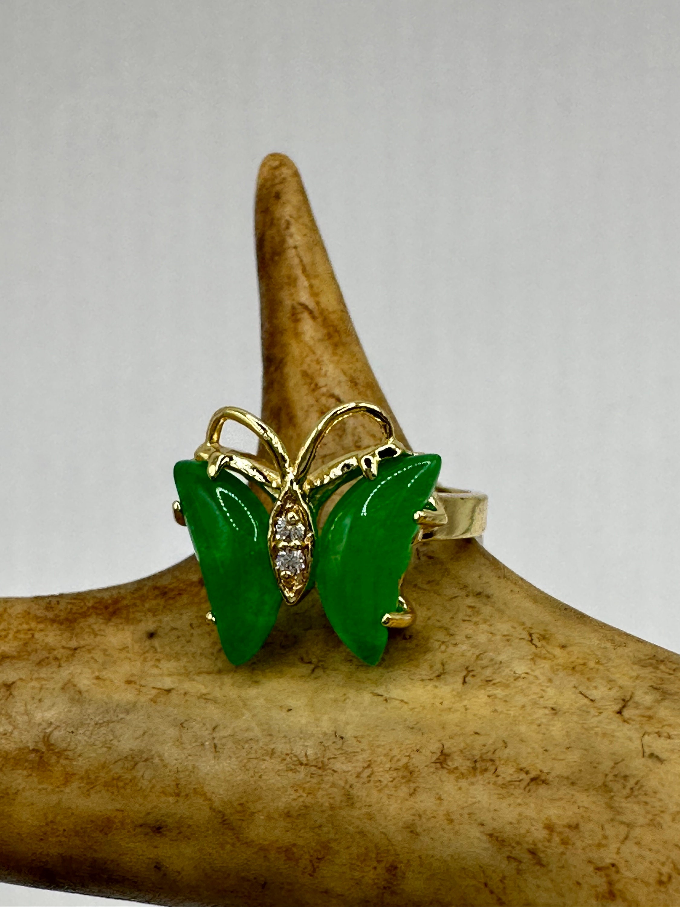 Green jade butterfly ring discount