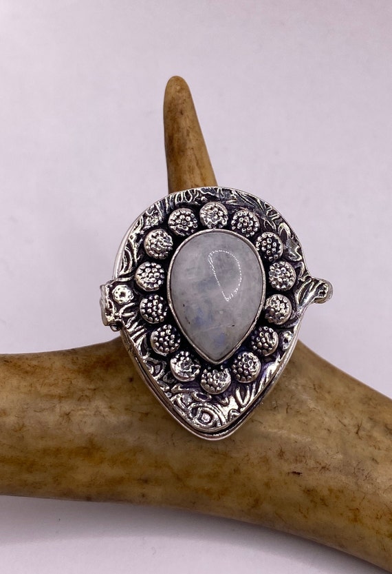 Vintage Silver Bronze Poison Ring |  Rainbow Moons