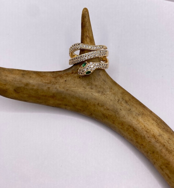 Vintage Gold Snake Ring | Green and Cubic Zirconi… - image 5