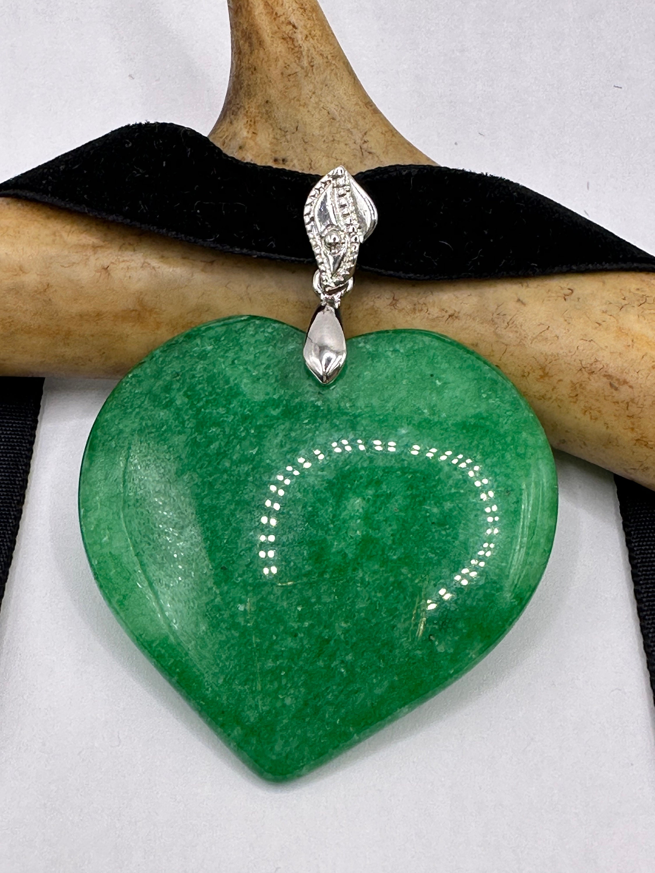 Vintage Green Jade Deco Pendant Choker Necklace - Silver Bronze