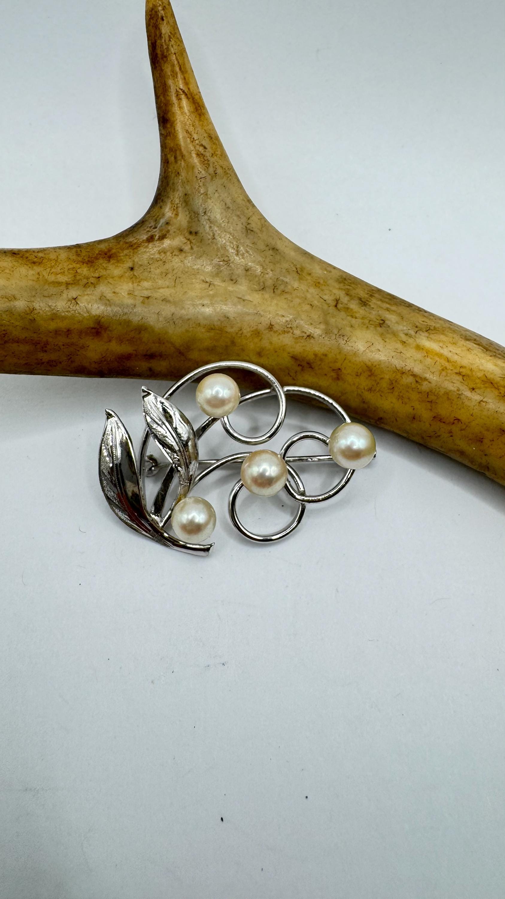 ヴィンテージ スターリングシルバー ドッグウッド ブローチ