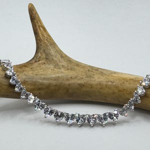 Vintage 925 Sterling Silver Tennis Bracelet: Cubic Zirconia Crystal Hearts, 7 Inch