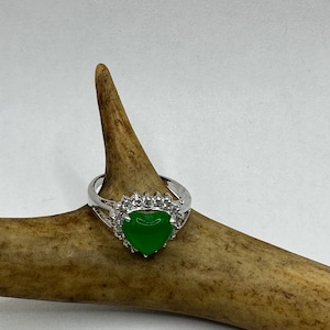 Vintage Silver Green Jade Lucky Cocktail Ring