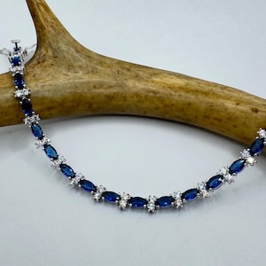 Vintage Silver Tennis Bracelet with Blue Cubic Zirconia in 925 Sterling Silver