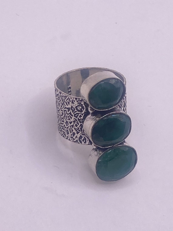 Vintage Green Emerald Boho Cocktail Ring Silver B… - image 2