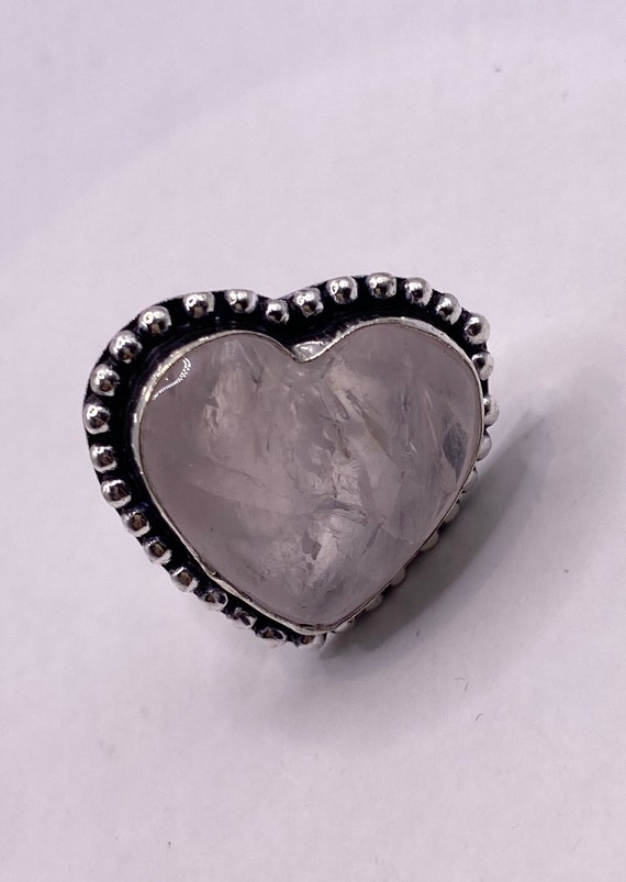 Vintage Pink Rose Quartz Heart Ring Silver Band - image 4