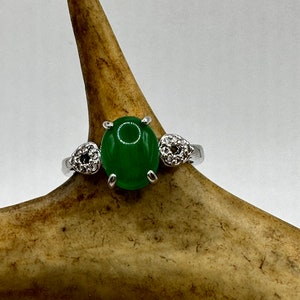 Vintage Silver Green Jade Lucky Cocktail Ring