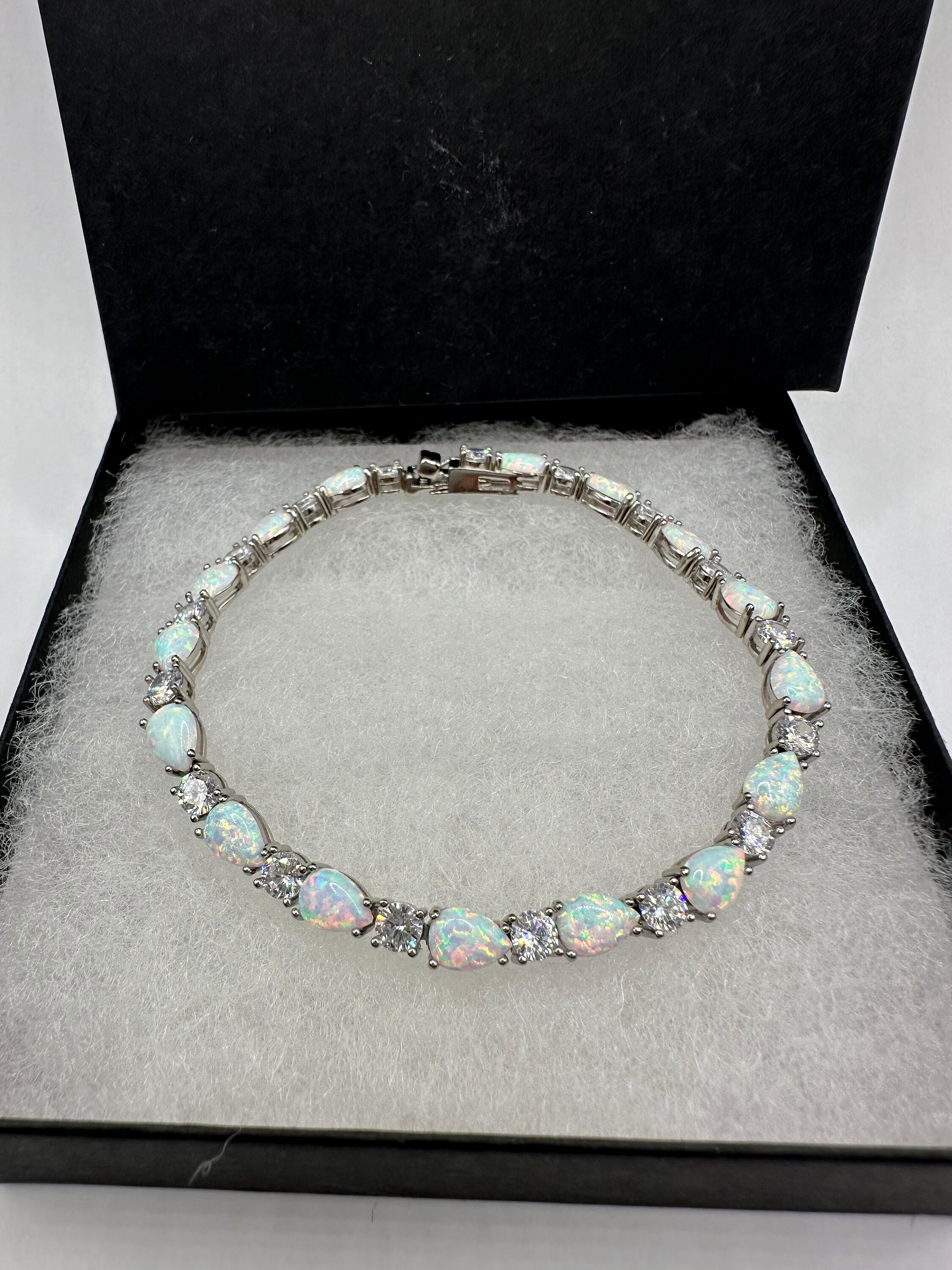 Fire clearance cz bracelet