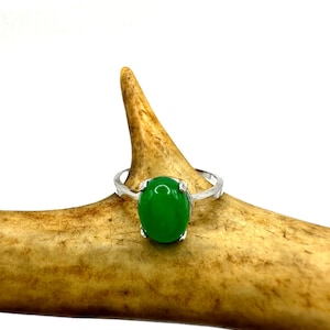 Vintage Green Jade Ring: Silver Bronze Cocktail Ring