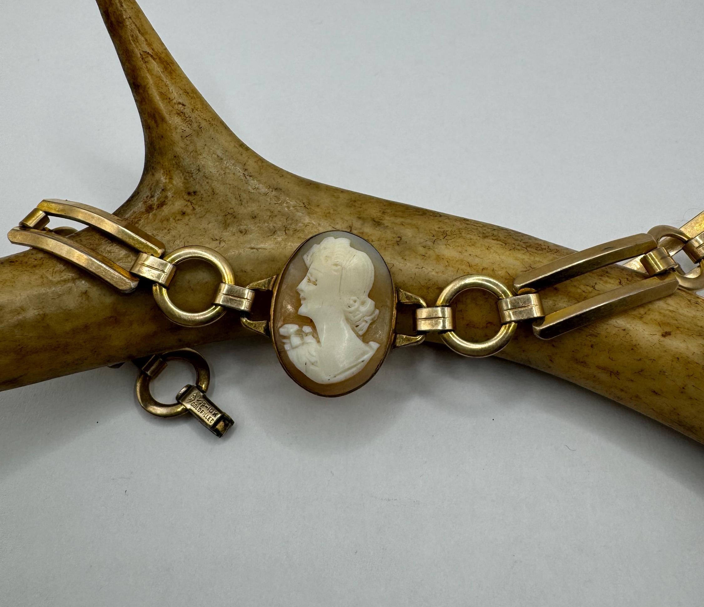 ヴィンテージゴールドフィルドカメオスタッキングブレスレット