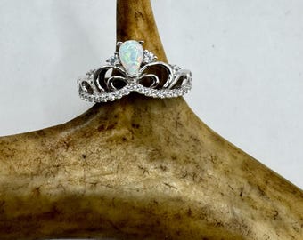 Anillo de promesa vintage de ópalo de fuego en plata de ley: banda minimalista