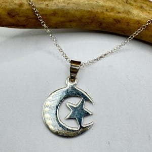 Vintage Star of Islam Charm 925 Sterling Silver Chain | Minimalist Moon Star Necklace