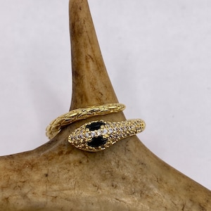 Vintage Gold Snake Ring: Black Cubic Zirconia 9k Gold Filled