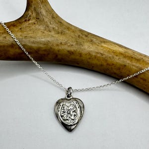 Vintage winzige Mini Floating Heart Halskette zierliche 925 Sterlingsilberkette, zartes Design Layered-Stapel-Look