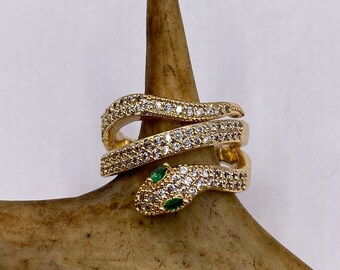 Vintage Gold Snake Ring | Green & Clear CZ | 9k Gold Filled Serpent Band | Size 6 | Unique Gift | Statement Snake Jewelry