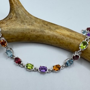 Vintage Tennis Bracelet | Mixed Citrine Amethyst Blue Topaz Peridot Garnet Gemstone Set in 925 Sterling Silver | Elegant Everyday