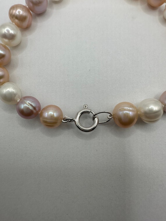 Vintage Pink and White Pearl Hand Knotted Bracele… - image 5