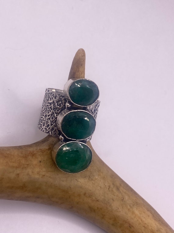 Vintage Green Emerald Boho Cocktail Ring Silver B… - image 1