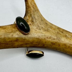 Vintage groene jade vergulde knoopoorbellen