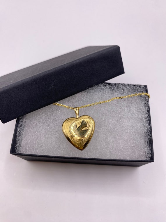 Vintage Gold Locket | Tiny 9k Gold Filled Heart P… - image 4