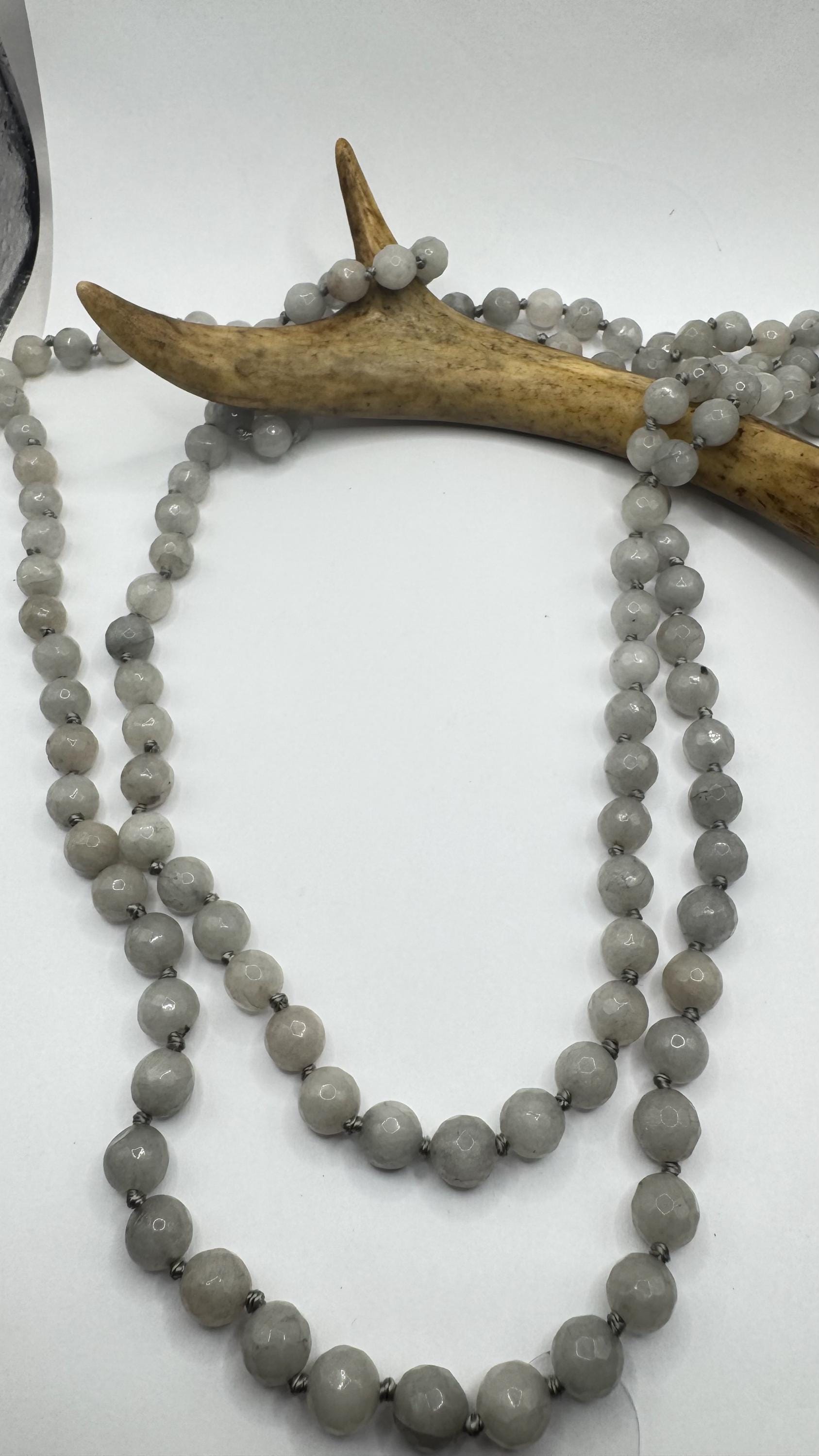 Vintage Gray Chalcedony Jumprope Necklace: Minimalist Long Beaded