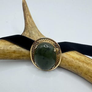 Vintage Green Jade Brooch Pin - Gold Filled with Velvet Choker - Small Lucky Jade Design