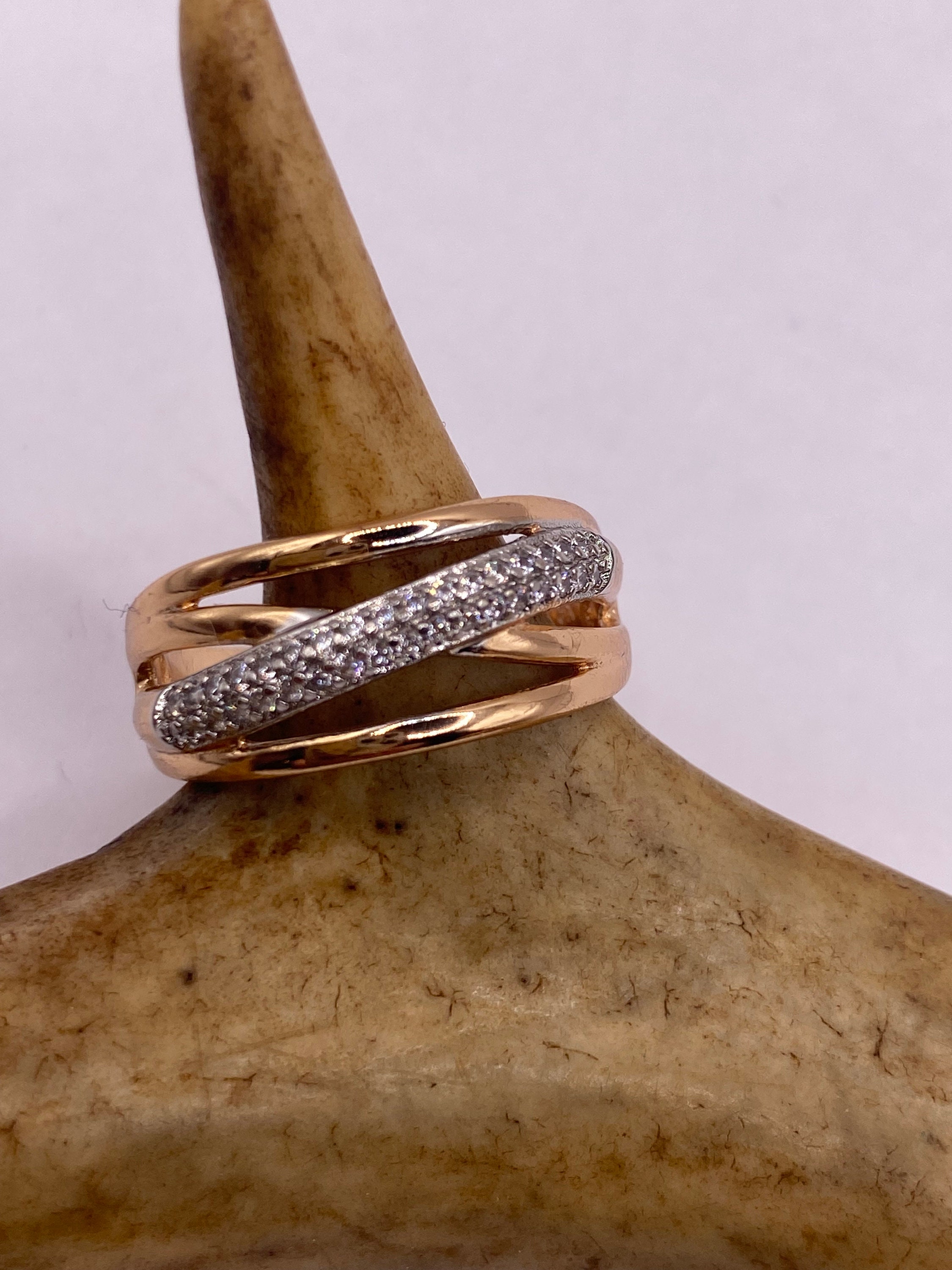Vintage Gold Ring | Cubic Zirconia Crystal Diamond Gemstones