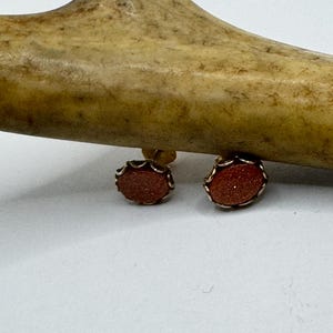 ヴィンテージゴールドストーン ゴールドフィルドボタンイヤリング