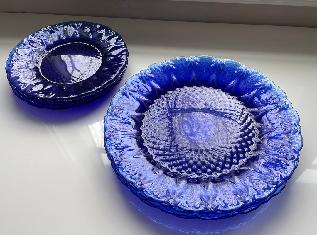 Avon Royal Sapphire Cobalt Blue Glass Made in France Dinner and Salad  Plates