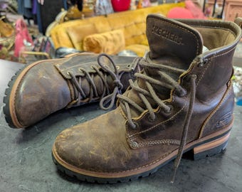 90's Y2K vibes Skechers Brown Leather Engineer Work combat chunky Boots Shoes Women 10 EU 40 Laramie Logger 47808 stacked heel pre loved