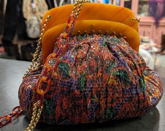 Vintage personalizado hecho a mano original Damas cuero ante con cuentas bolso bandolera bisagra abierta brillo cadena correa acrílico colorido