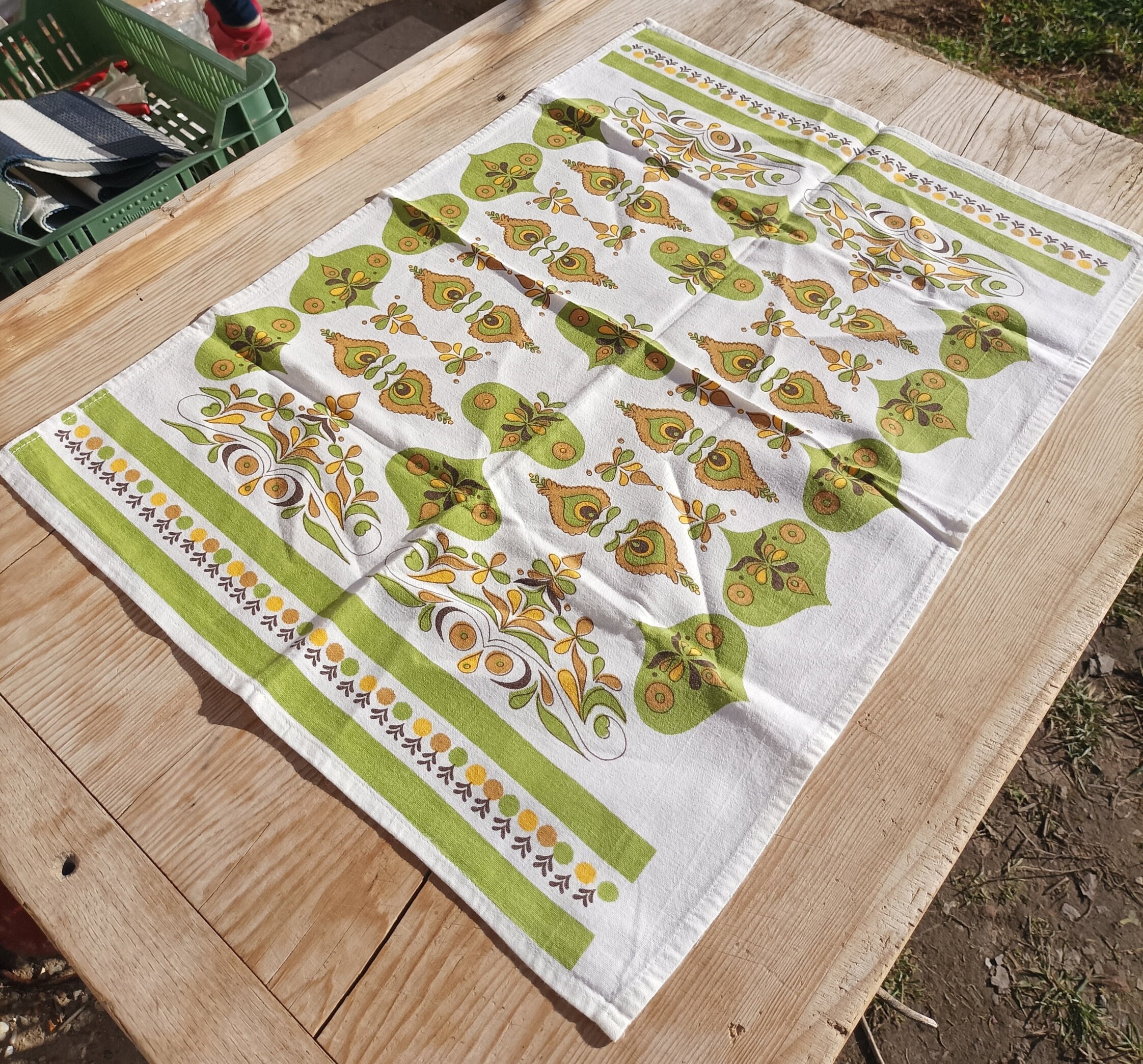 Vintage Hungarian Folk Tablecloth: Printed Paloc Floral Design