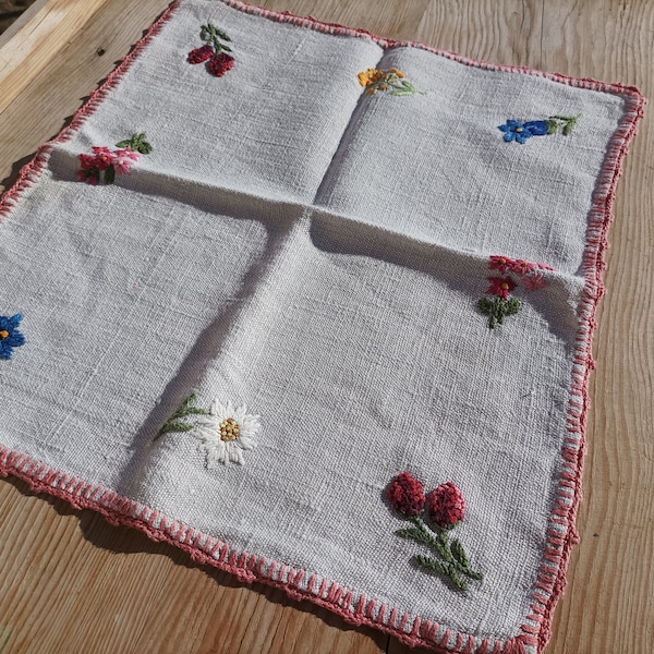 Nappe de broderie folklorique, Nappe en toile résistante, Broderie Edelweiss