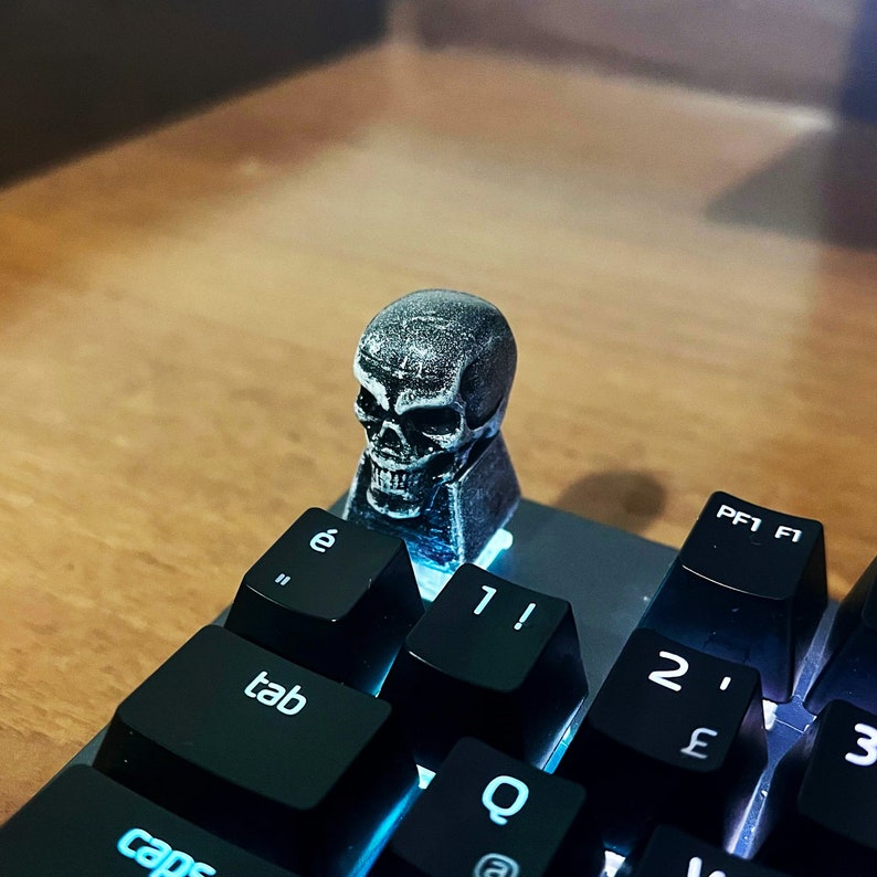 Rugged Skull - Custom Artisan Keycap for Cherry MX Mechanical Keyboards ...