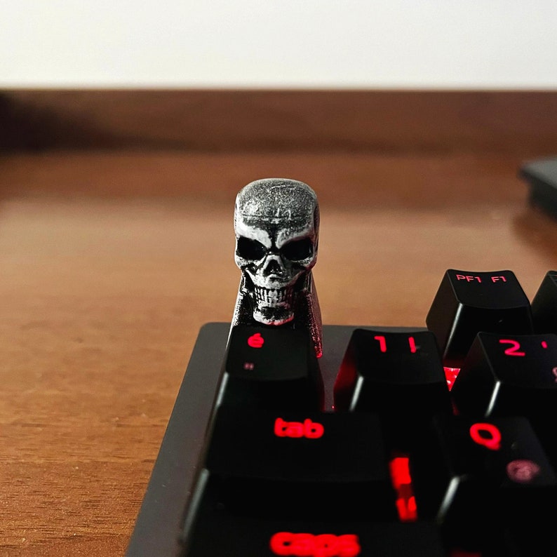 Rugged Skull - Custom Artisan Keycap for Cherry MX Mechanical Keyboards ...