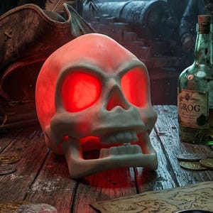 Murray Skull Replica: Articulated Jaw, RGB LED Decor, Curse of Monkey Island, 3D Printed