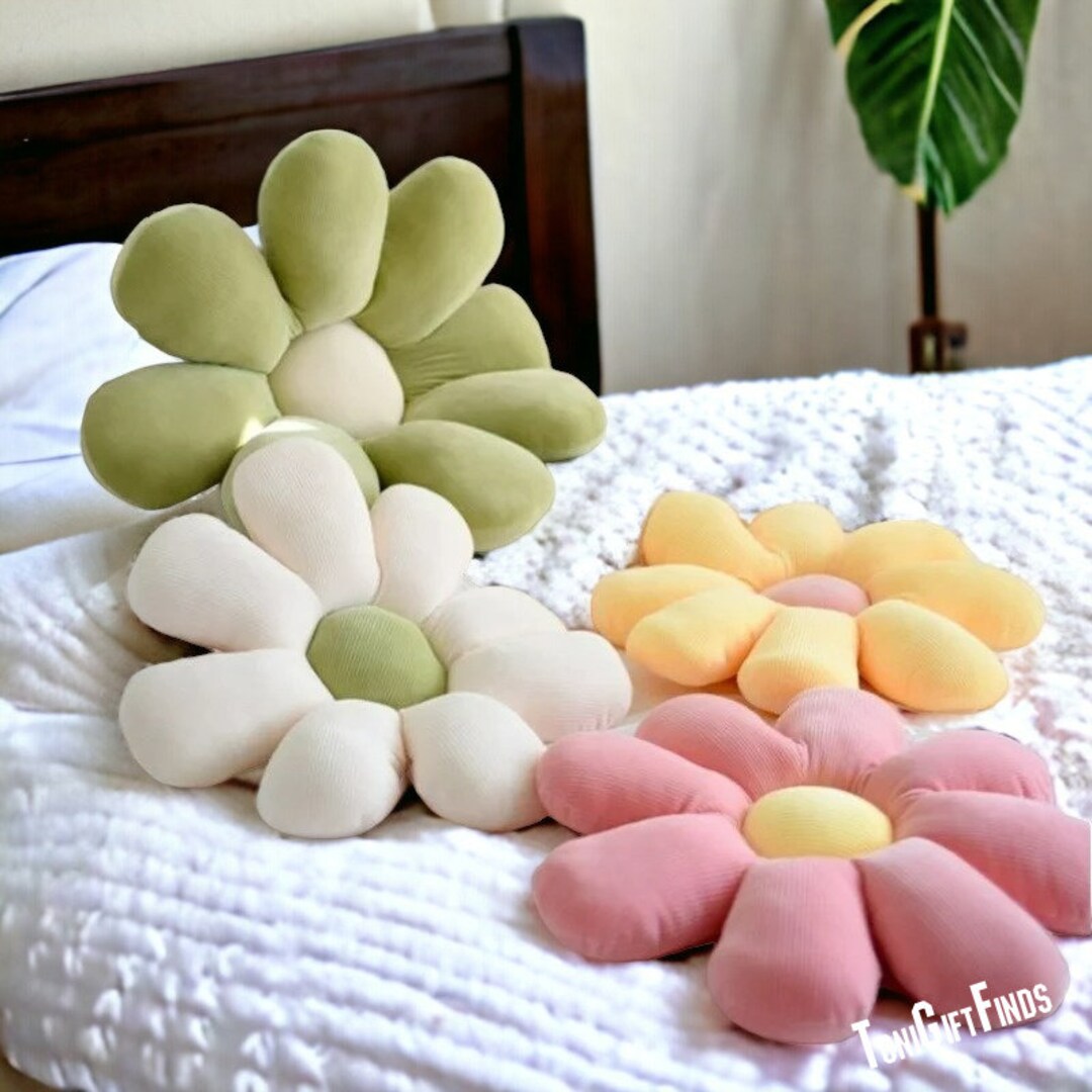 Daisy Flower Pillow, Cute Flower Shaped Stuffed Pillow, Colourful Daisy