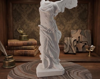 Statua della Vittoria Alata di Samotracia, scultura greca stampata in 3D, replica di arte classica, decorazione museale.