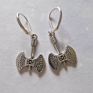 Axe earrings, Drop hook Earrings In Sterling Silver, Gothic earrings, Viking earrings, Battle earrings, Medieval, Axe throwing
