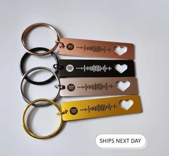 Personalised Spotify Heart Cut Keychain Music Scannable Keyring