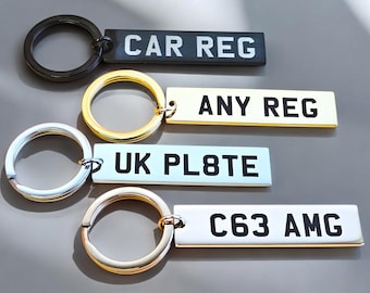 Llavero personalizado con matrícula del Reino Unido, llavero con matrícula de coche del Reino Unido, regalo de Navidad, regalo para rellenar calcetines navideños, llavero personalizado