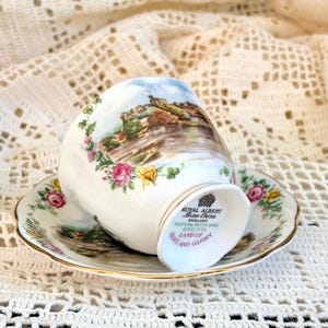 Royal Albert Bone China “Land of Hope and Glory” Teacup & Saucer bild 7