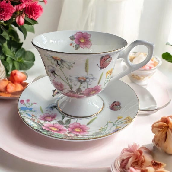 Bella Lux Gracie Bone China Teacup & Saucer - Delicate Floral Elegance