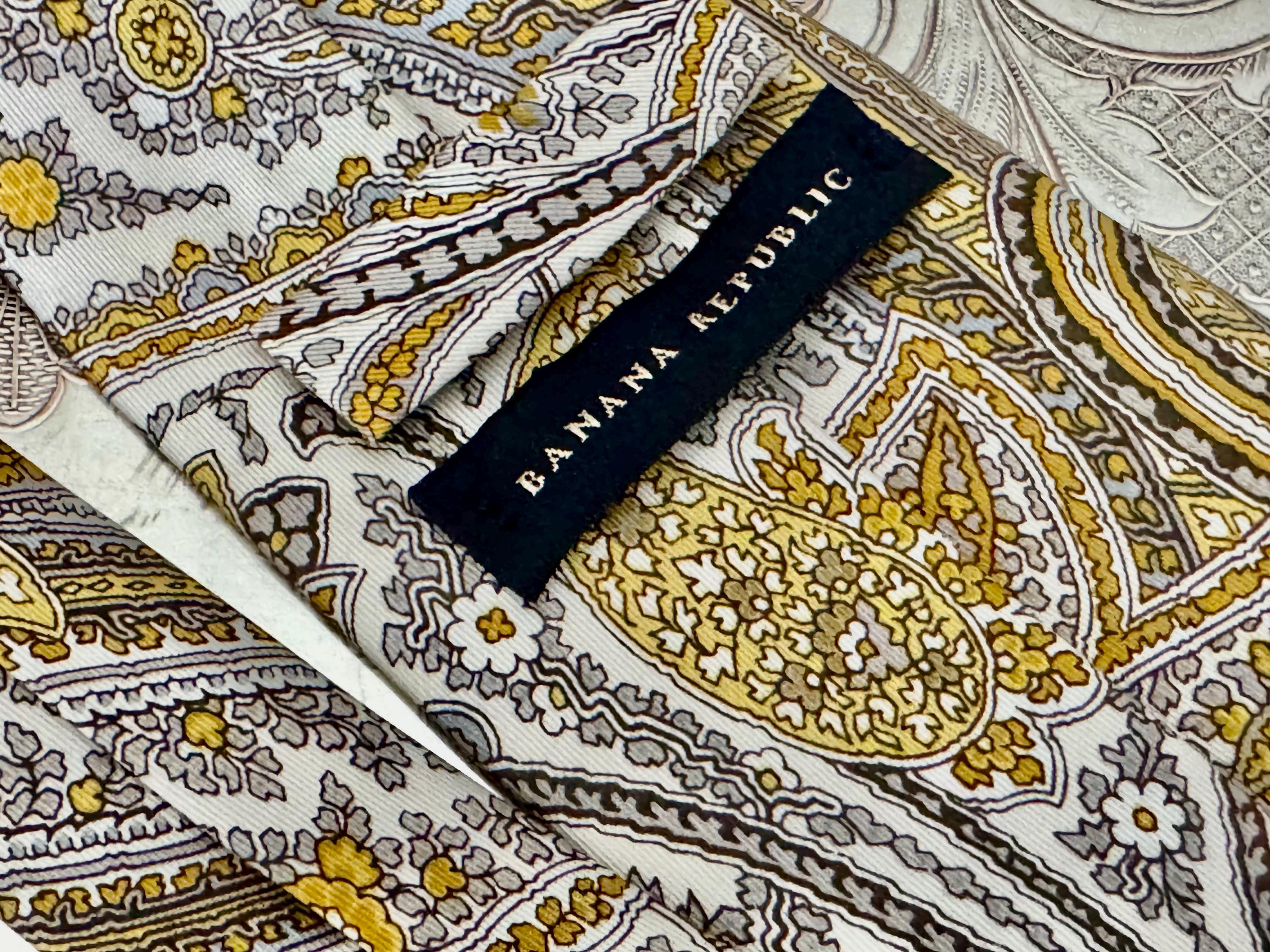 Vintage Banana Republic Silk Paisley Necktie Scarf – Cream Gold Brown Floral USA Made