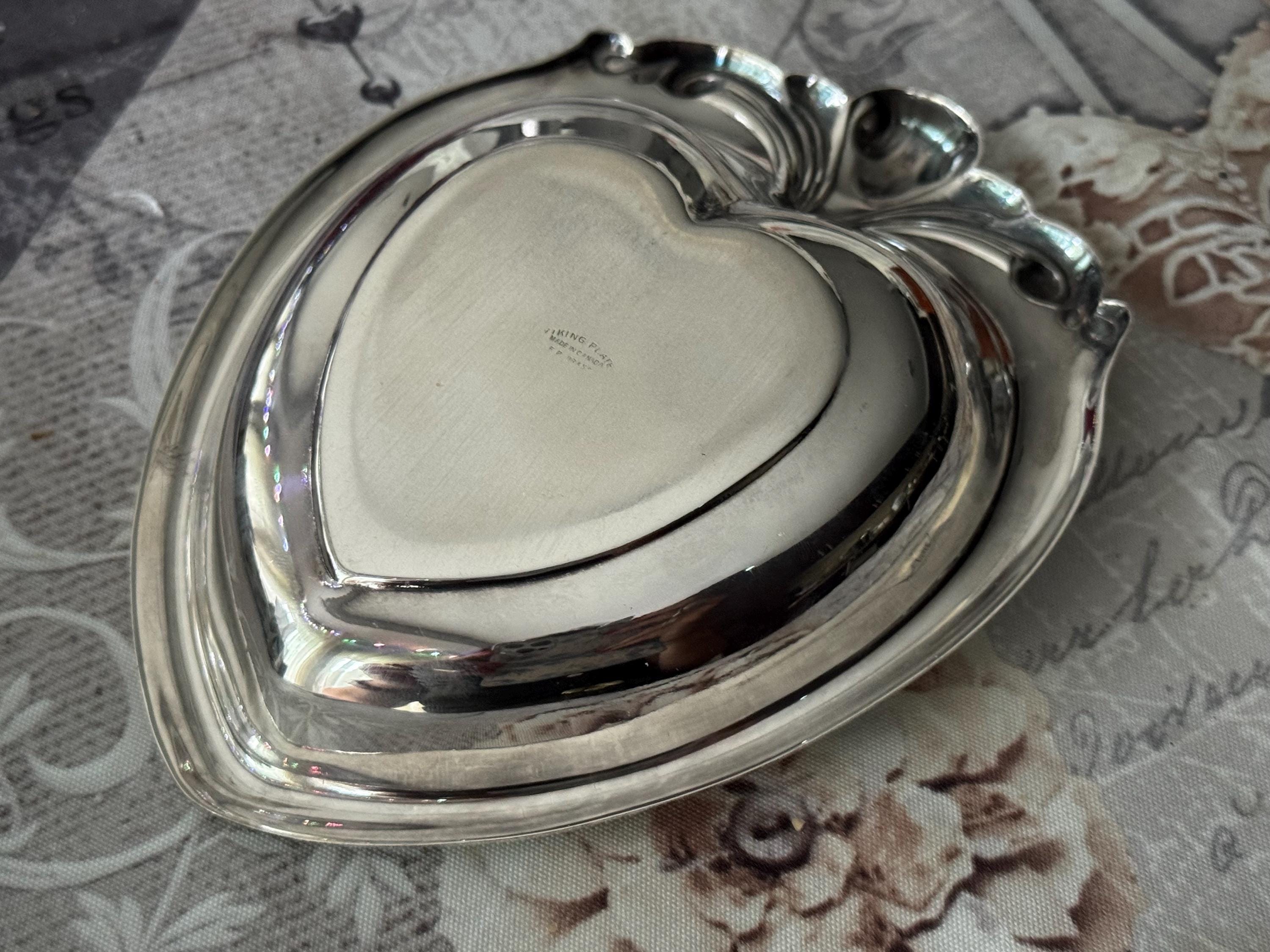 Vintage Viking Plate Silverplate Wedding Rings Heart-Shaped Trinket Dish – Made in Canada