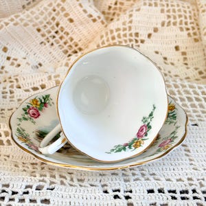 Royal Albert Bone China “Land of Hope and Glory” Teacup & Saucer bild 5